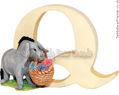 Winnie the Pooh Alphabet Letter Q Border Fine Arts A6632