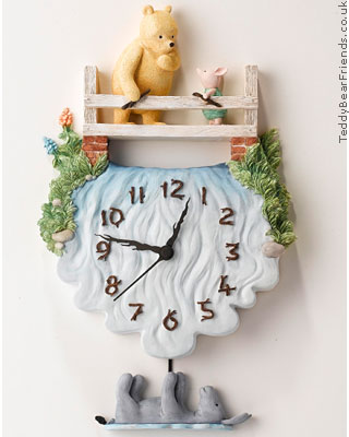 Border Fine Arts Winnie the Pooh Clock