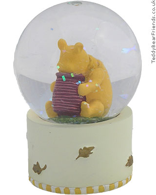 Pepperpot Winnie The Pooh Mini Snow Globe